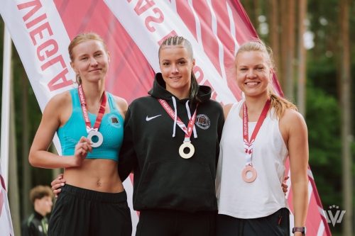 DF99AFF5-3458-471B-AA4B-59B6FD4E389E